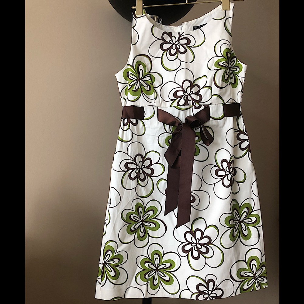 🌼New, Jessica Howard Gorgeous Florals Dress🍃